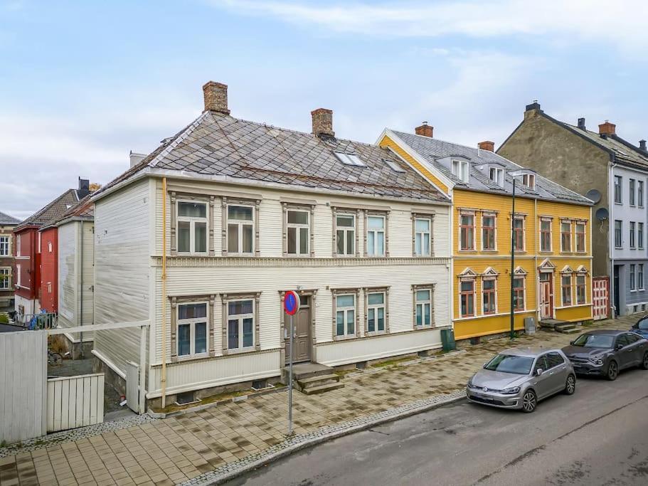 Central Apt. Close To City Centre Trondheim Exteriör bild