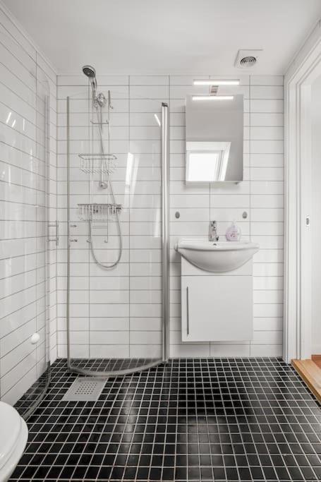 Central Apt. Close To City Centre Trondheim Exteriör bild