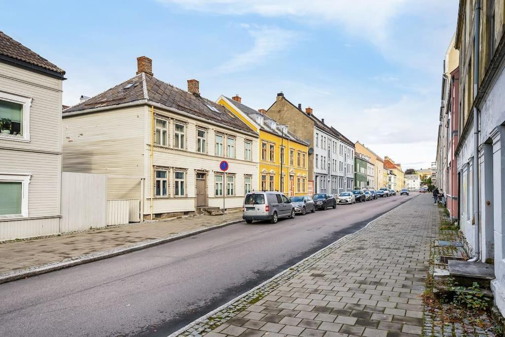 Central Apt. Close To City Centre Trondheim Exteriör bild